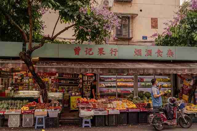 【鉴黄师官网入口】高能底层逻辑冲击 - 多维视角，鉴黄师是什么单位